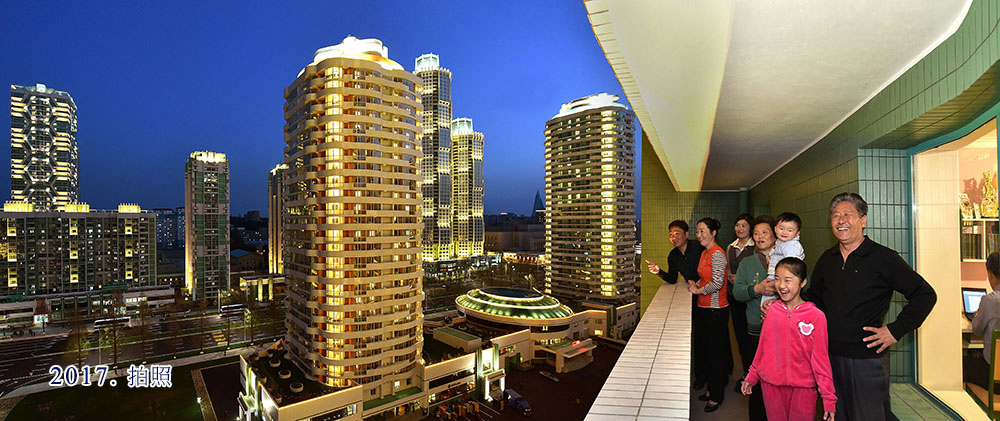 黎明大街的夜景