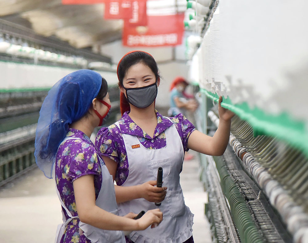 朝鲜女人的工作面貌(1)