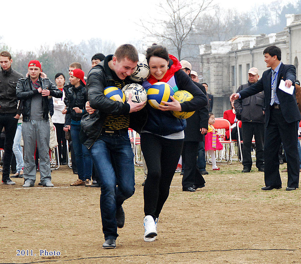 International Art Festival “April Spring Friendship Art Festival” (2)