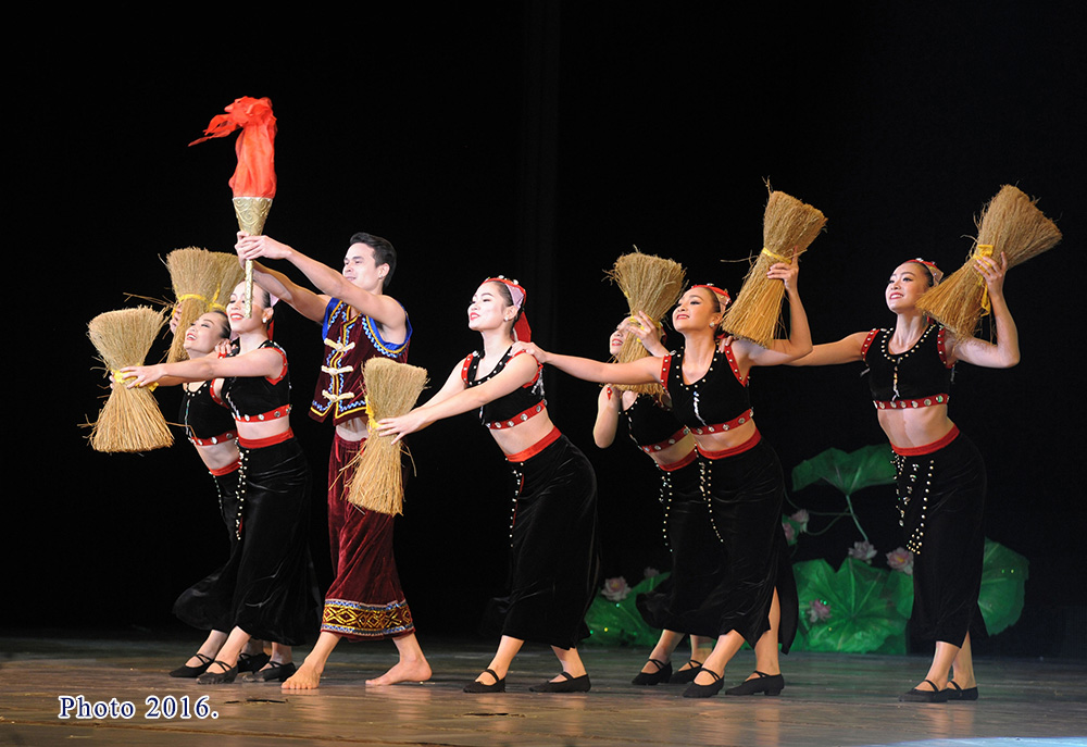 Festival artistique d’amitié Primtemps d’Avril(2)