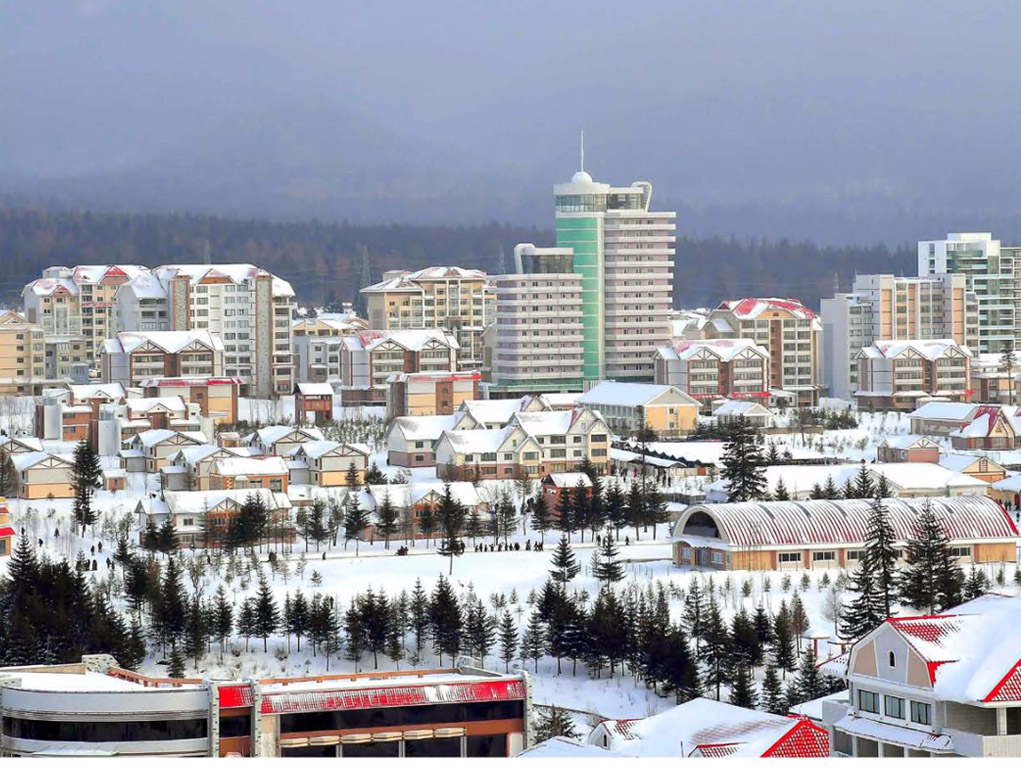 La ville de Samjiyon, ville de montagne moderne(1)