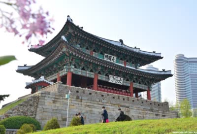 Taedong Gate