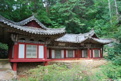 Le temple Chuksong