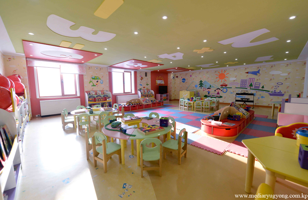 Crèche et la maternelle d’orphelins de Pyongyang