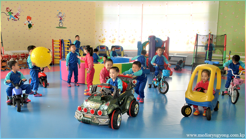 Crèche et la maternelle d’orphelins de Pyongyang