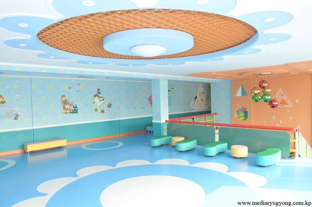 Crèche et la maternelle d’orphelins de Pyongyang