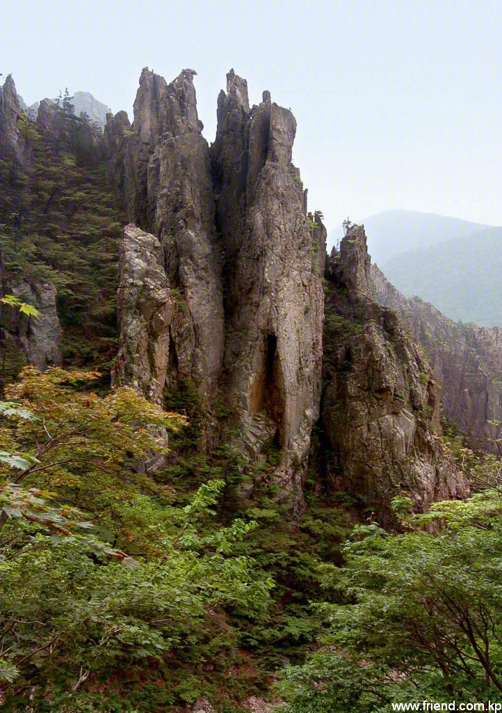 Le rocher Jolbu à Manmulsang