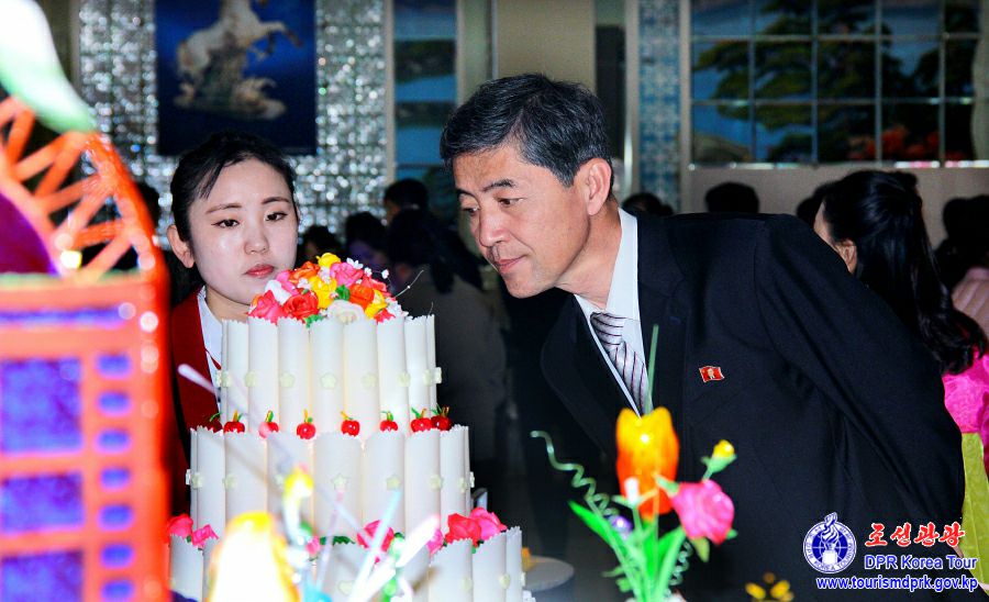 《제5차 사탕, 과자조각전시회》