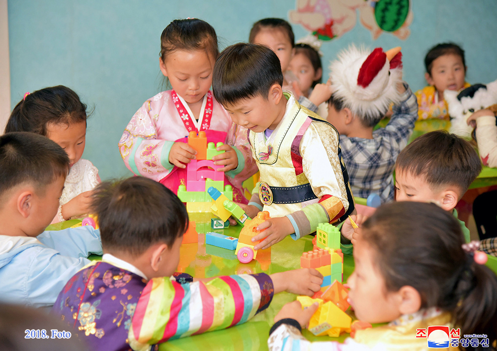 Niňos de Corea (1)