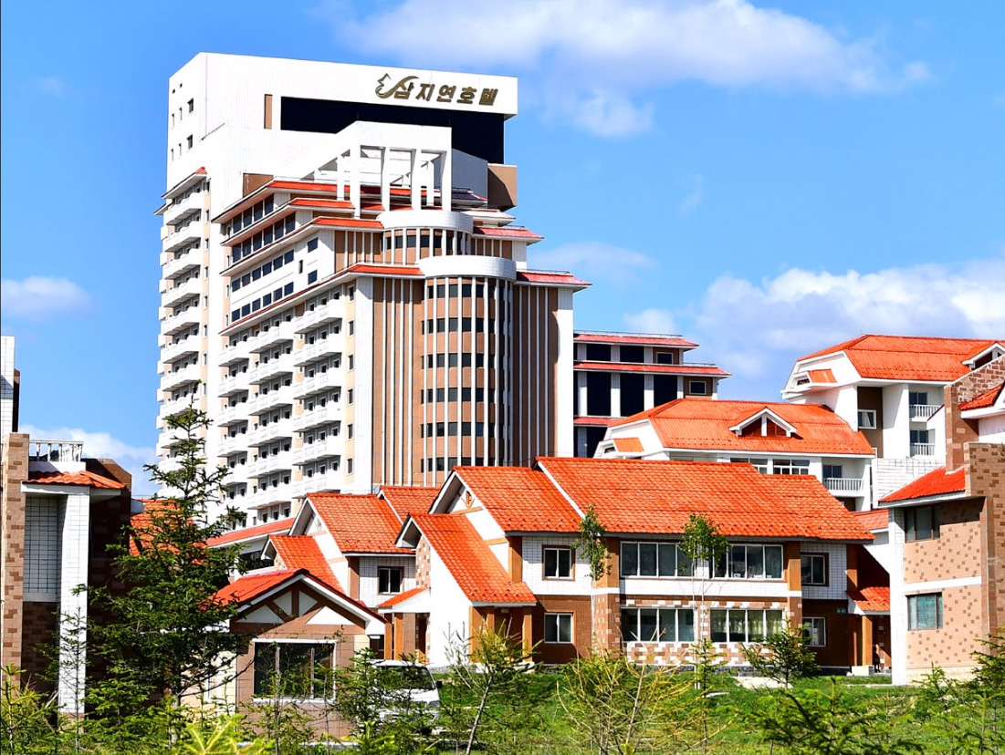 Samjiyon, ciudad moderna urbe montaňosa(1)